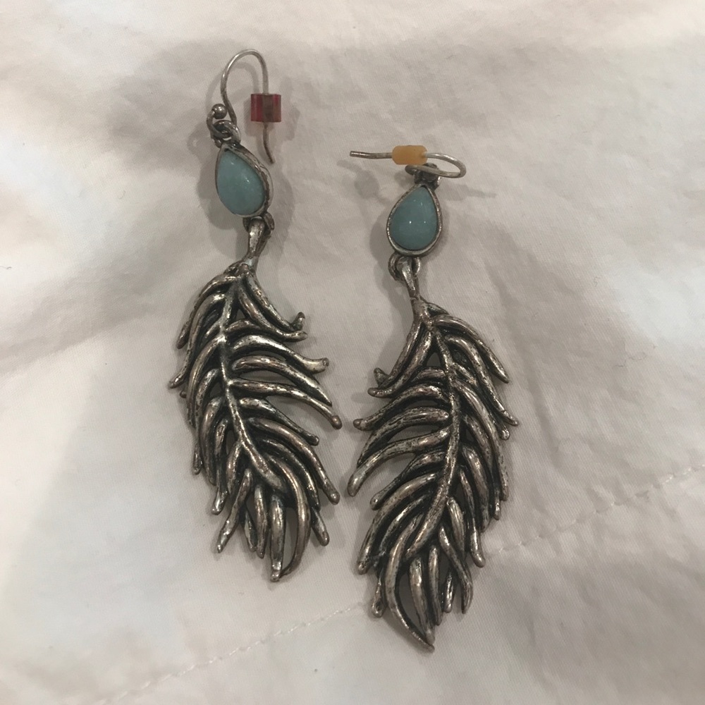 Lucky brand feather earrings